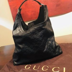 Authentic Leather Black Gucci Monogram Bag